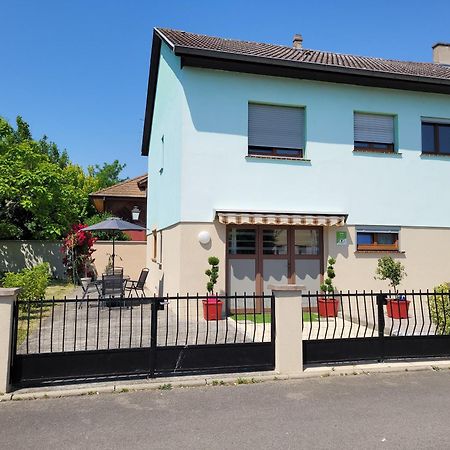 Au Petit Bonheur Daire Horbourg Oda fotoğraf